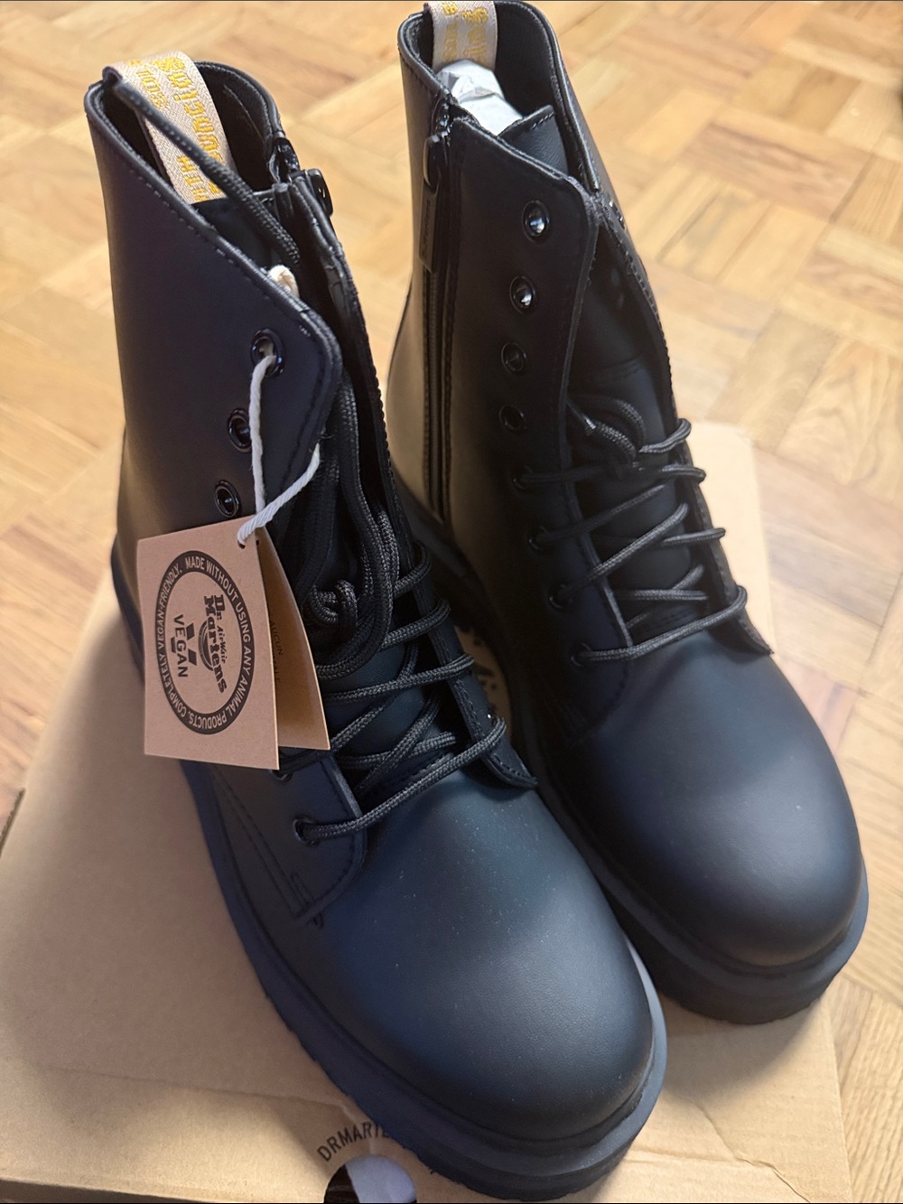 Dr. Martens V Jadon II Mono Black Platform Boots men’s size 9 woman’s 10